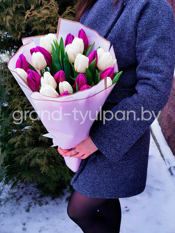 Купить тюльпаны в корейской пленке с доставкой к 8 марта